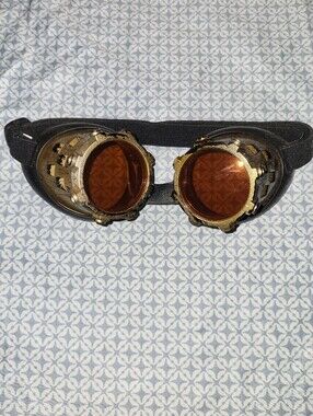 Elope Steampunk Brass-Tone Goggles with Amber Lenses WWE Becky Lynch Costume